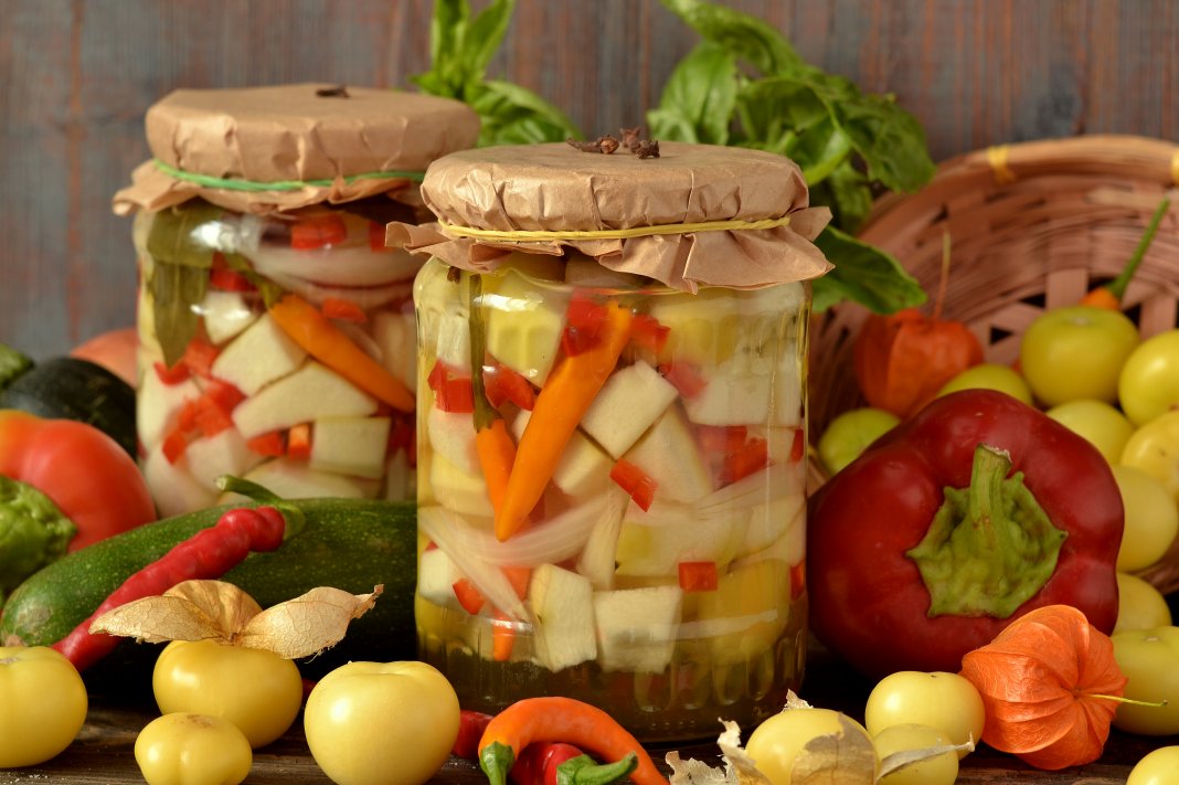 Маринованные овощи: рецепт приготовления и рекомендации. маринованное ассорти из овощей на зиму