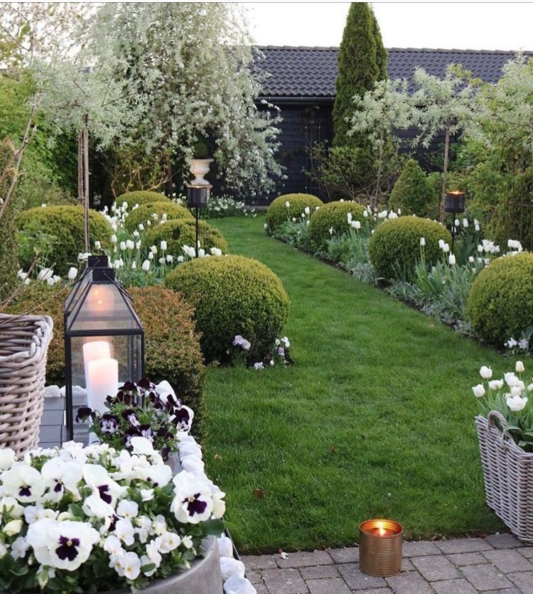 Ландшафтный дизайн маленького сада (46 фото): готовые композиции для небольшого участка, садик своими руками