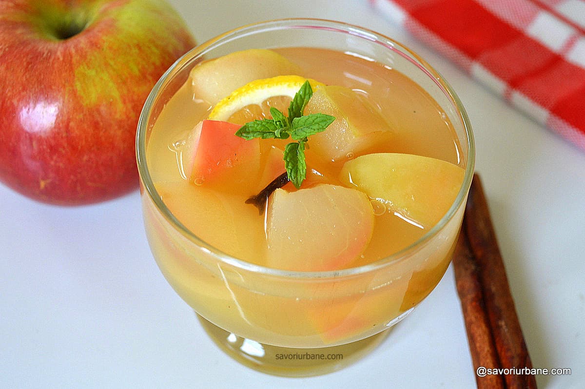 Компот из яблок и персиков на зиму: 4 лучших пошаговых рецепта приготовления