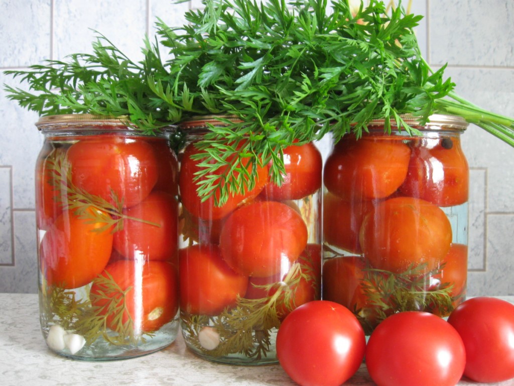 Морковная ботва помидоры на зиму рецепт с фото - 1000.menu