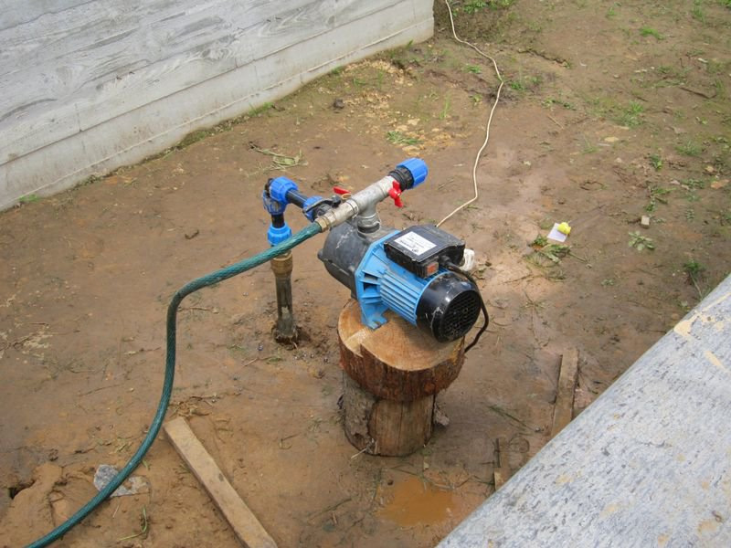 Абиссинская скважина: как провести на участке автономное водоснабжение?
