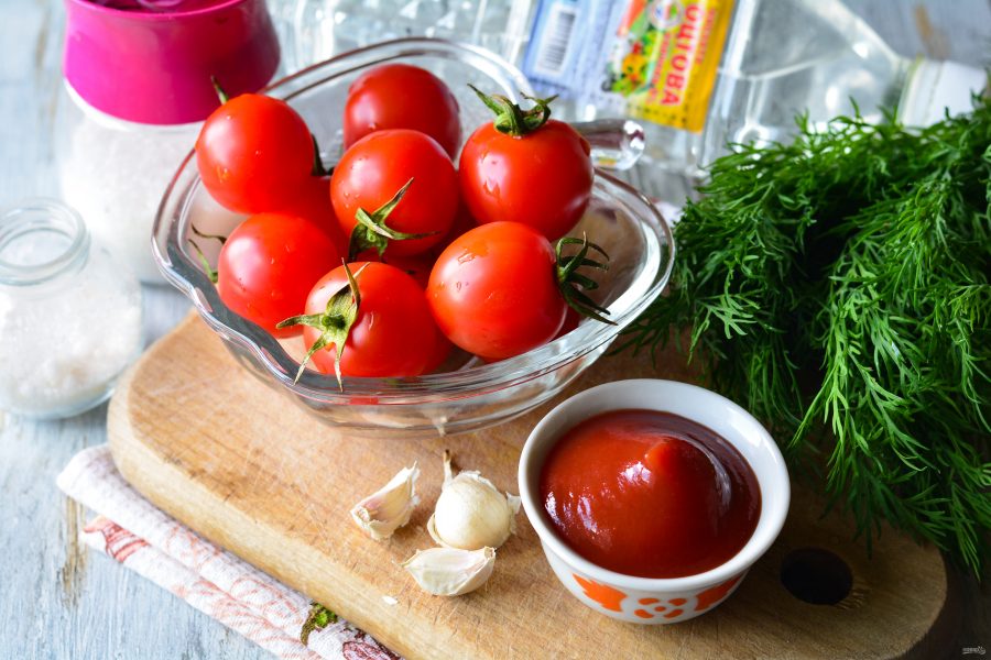 Кетчуп из помидоров на зиму в домашних условиях, рецепт пальчики оближешь