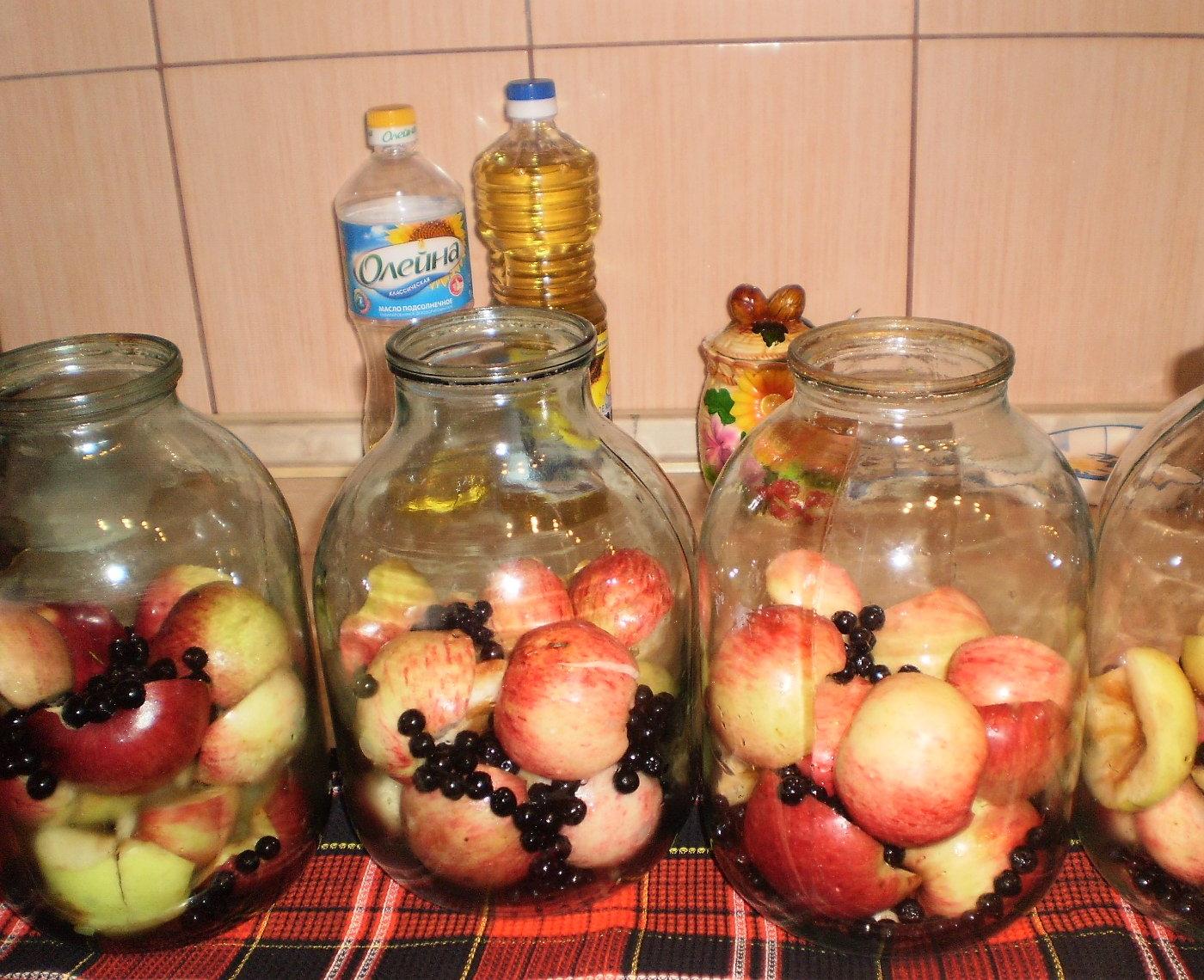 Как приготовить компот из фруктов на зиму?