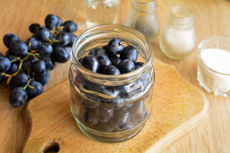 Маринованный виноград под оливки: пошаговый рецепт консервирования на зиму