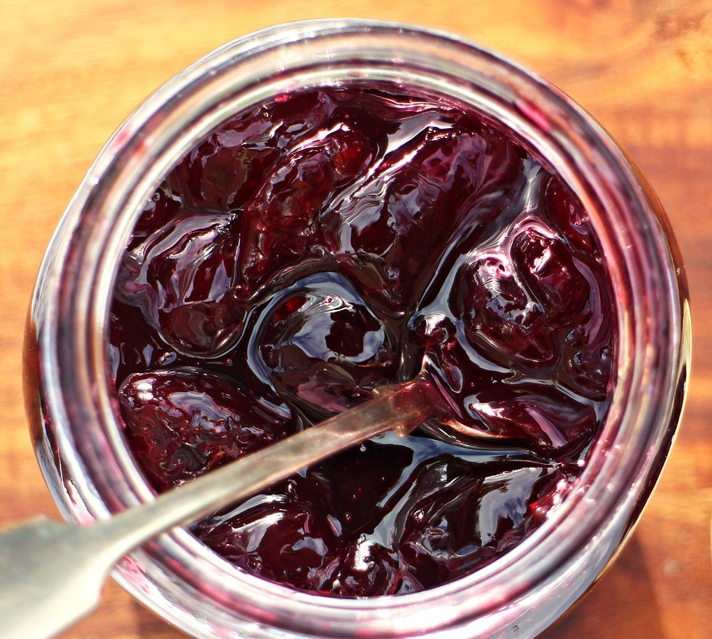 Варенье из вишни «пятиминутка» без косточек: 12 лучших рецептов с фото