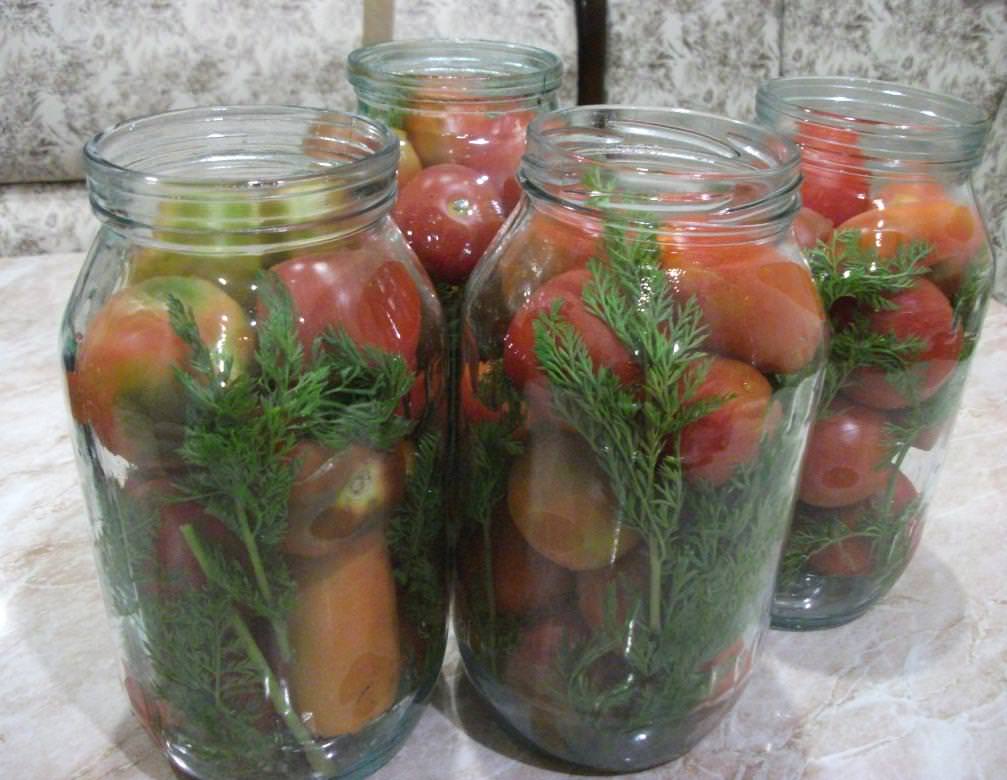 Помидоры с морковной ботвой на зиму: рецепт на 1 литровую банку – все о помидорках