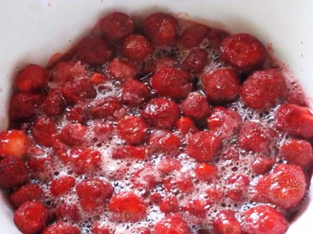 Варенье из виктории на зиму с целыми крупными ягодами: как варить густое варенье из виктории