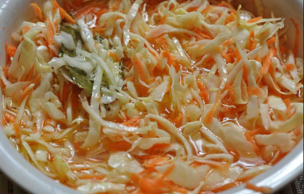 Маринованная капуста по-корейски быстрого приготовления - 7 пошаговых фото в рецепте