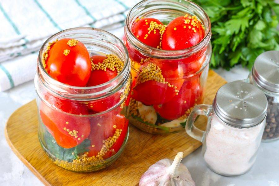 Как быстро и вкусно приготовить маринованные помидоры с горчицей в зернах на зиму, правила хранения