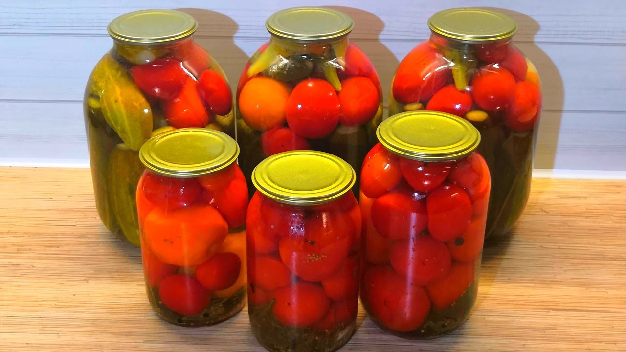 Ассорти из огурцов и помидоров на зиму: самый вкусный рецепт