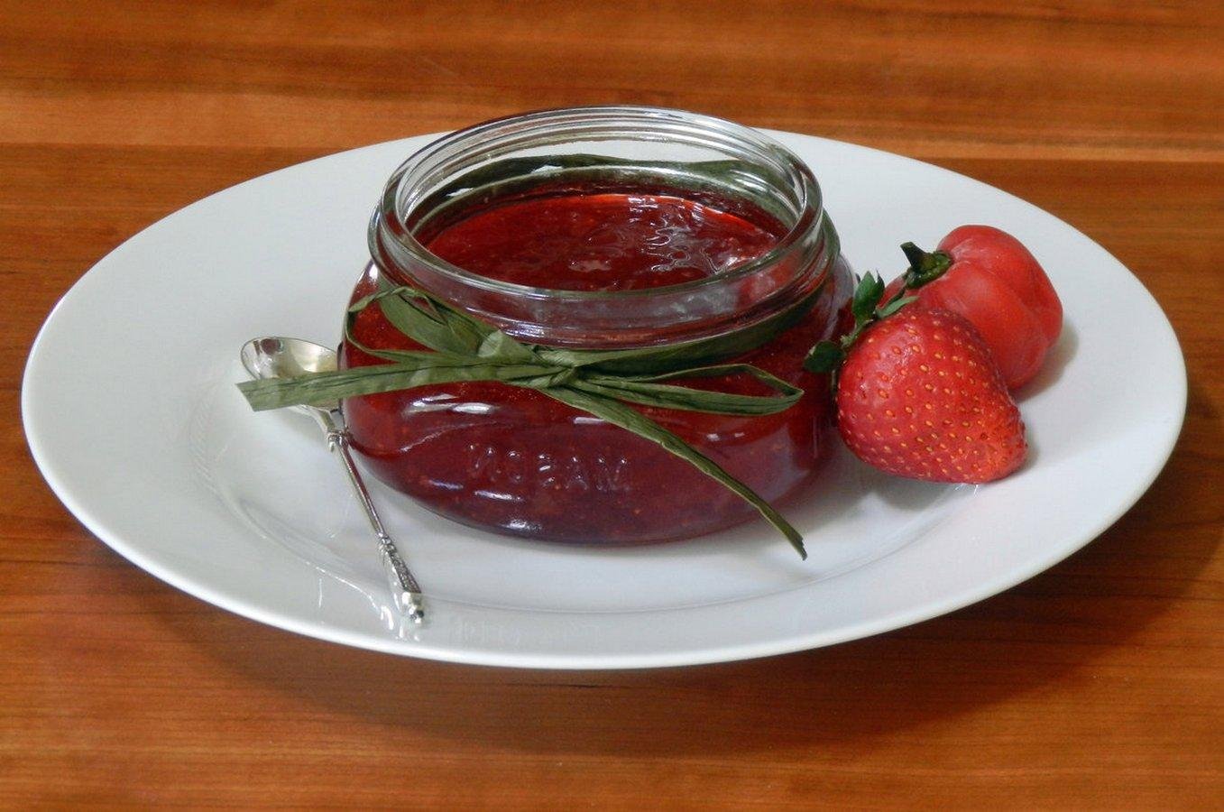 Рецепт желе из ягод. как приготовить вкусное ягодное желе в домашних условиях