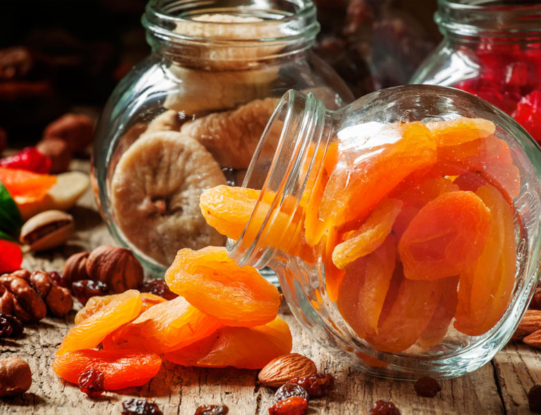 Как хранить абрикосы: сохранить свежими, на зиму, в холодильнике