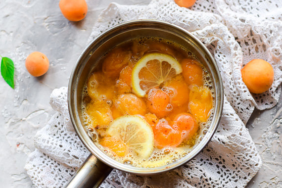 ТОП 4 рецепта приготовления варенья из абрикосов с лимоном