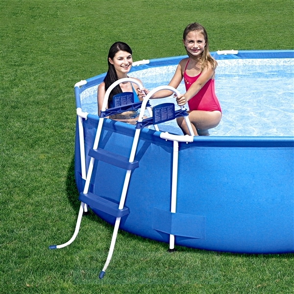 Какой бассейн лучше - каркасный или надувной: для дачи и загородного дома, детей и взрослых, чем отличаются, сравнение интекс и бествей, отзывы потребителей