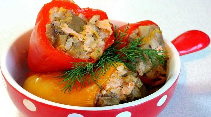 Перец, фаршированный сыром: 5 простых топовых рецептов