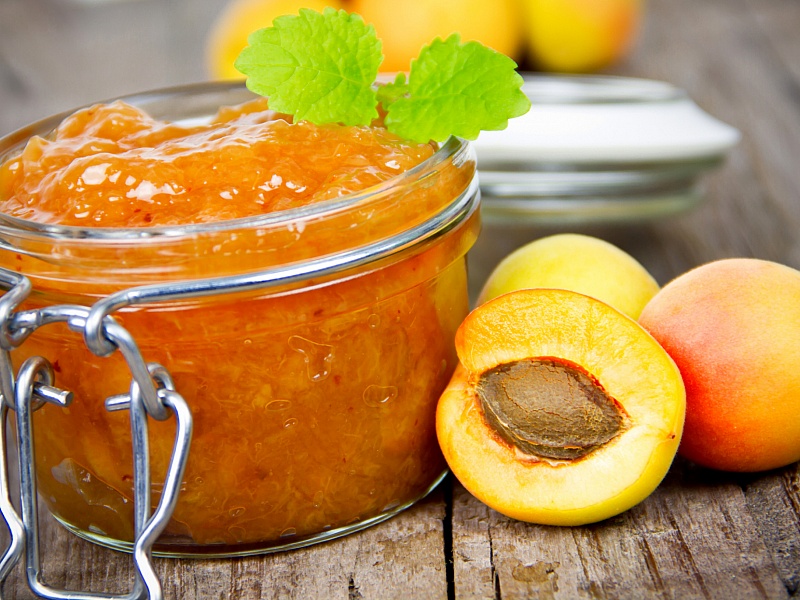 Варенье на меду: 11 простых рецептов приготовления на зиму в домашних условиях