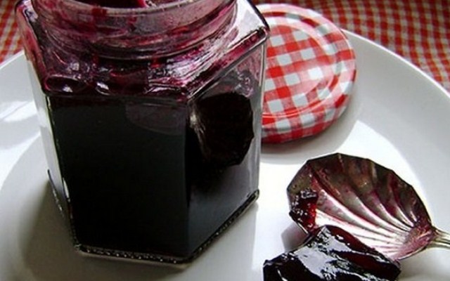 Варенье из черной смородины на зиму: 5 простых рецептов пальчики оближешь