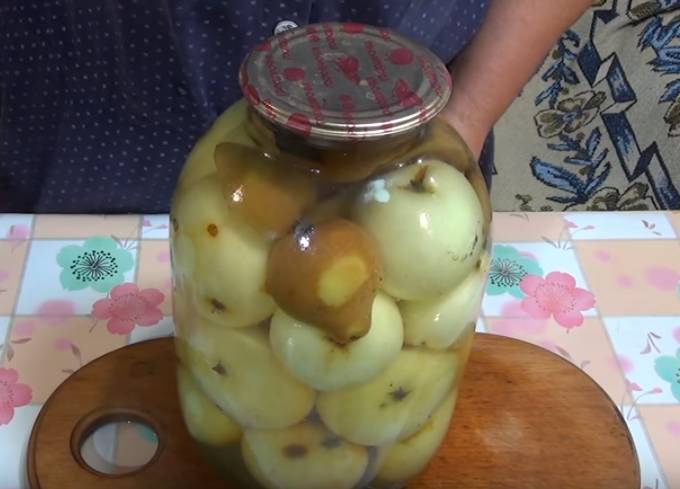 Яблочный компот на зиму: 12 легких и вкусных рецептов