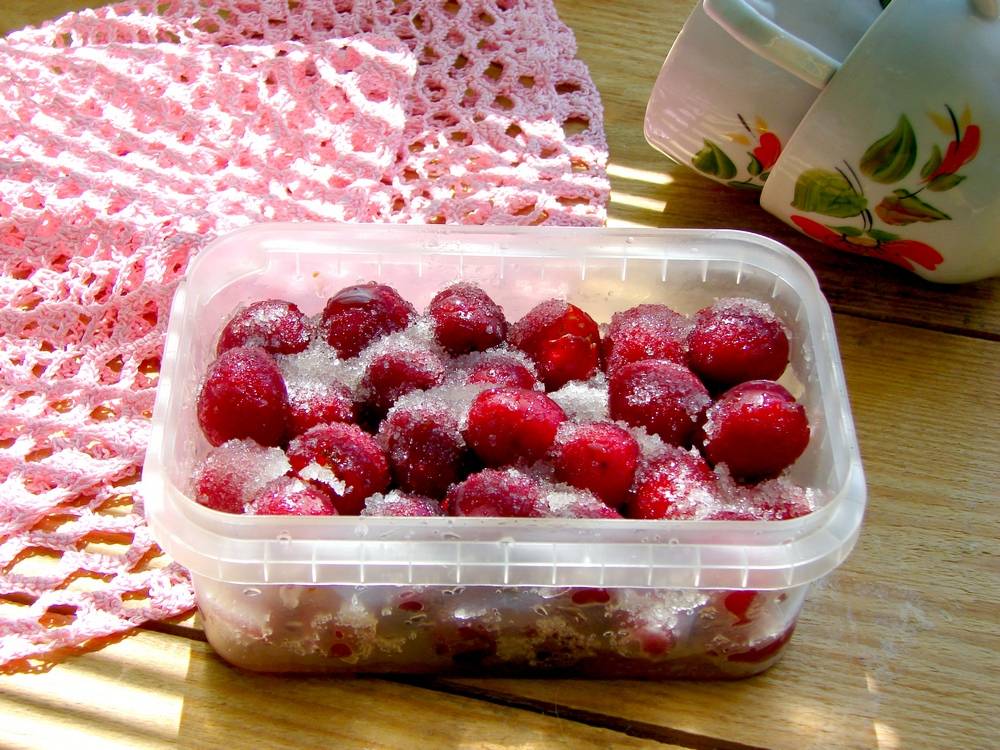 Полезная вишня и как заморозить ягоду, чтобы сохранить ее свойства