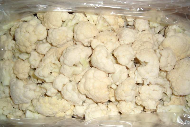 Как заморозить брокколи на зиму в домашних условиях правильно, нужно ли отваривать капусту перед заморозкой, сроки и условия хранения заготовки в морозилке