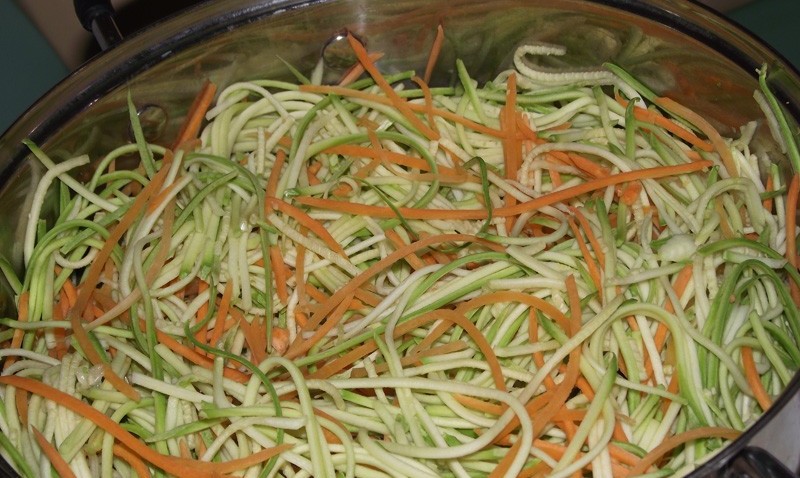 Кабачки по-корейски на зиму с морковью и корейской приправой — рецепт с фото и видео