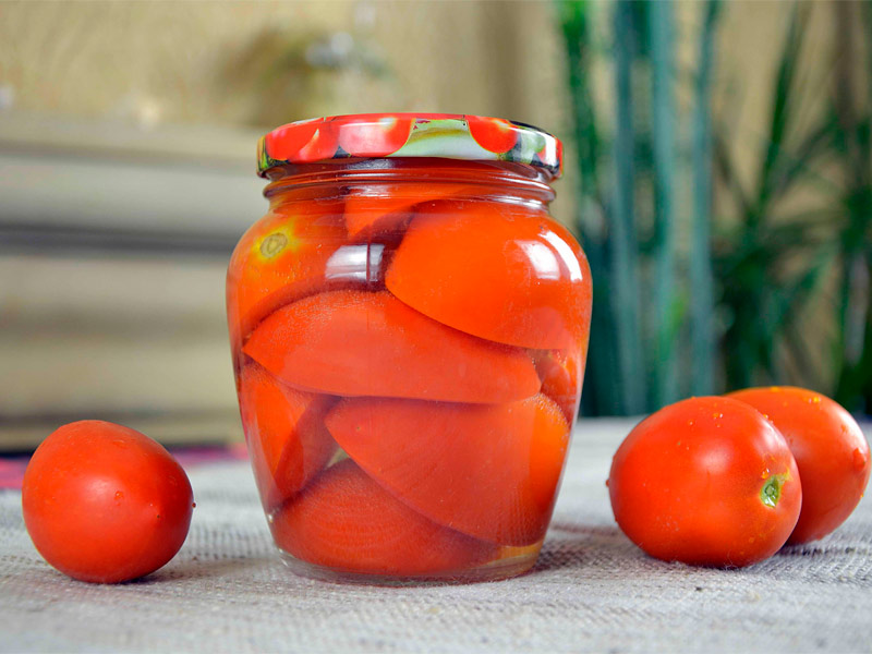 Помидоры дольками на зиму: лучшие рецепты заготовок томатов кусочками с луком, с чесноком и другими ингредиентами, как замариновать зеленые плоды и красные как свежие