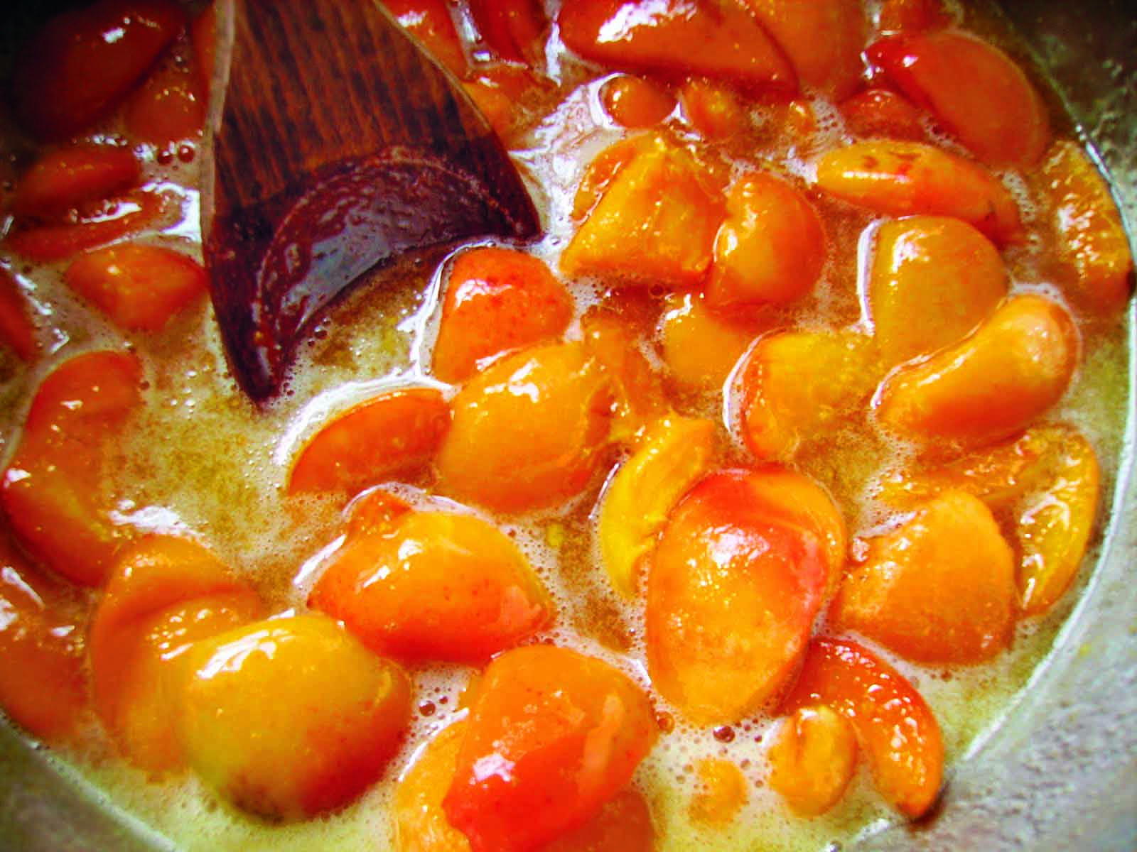 Топ 10 рецептов, как сделать на зиму абрикосы в сиропе дольками