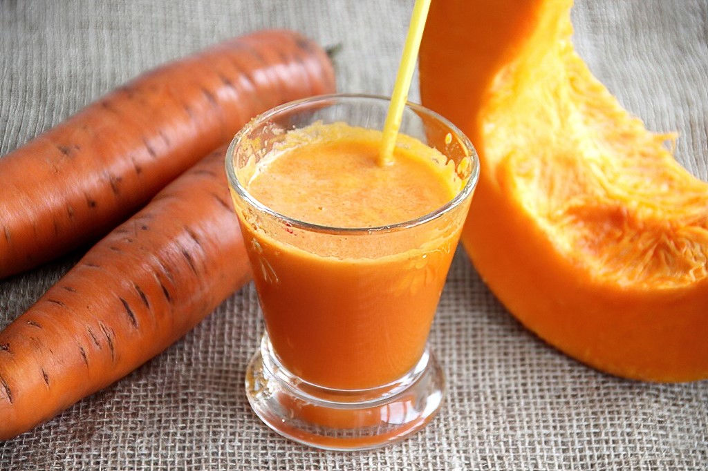 Тыквенно-морковный сок на зиму: рецепт с пошаговой инструкцией, условия хранения