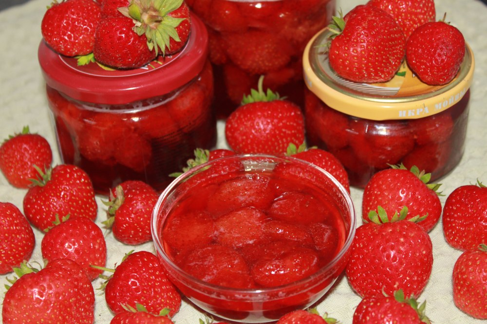 Варенье из клубники: как сварить густое клубничное варенье с целыми ягодами