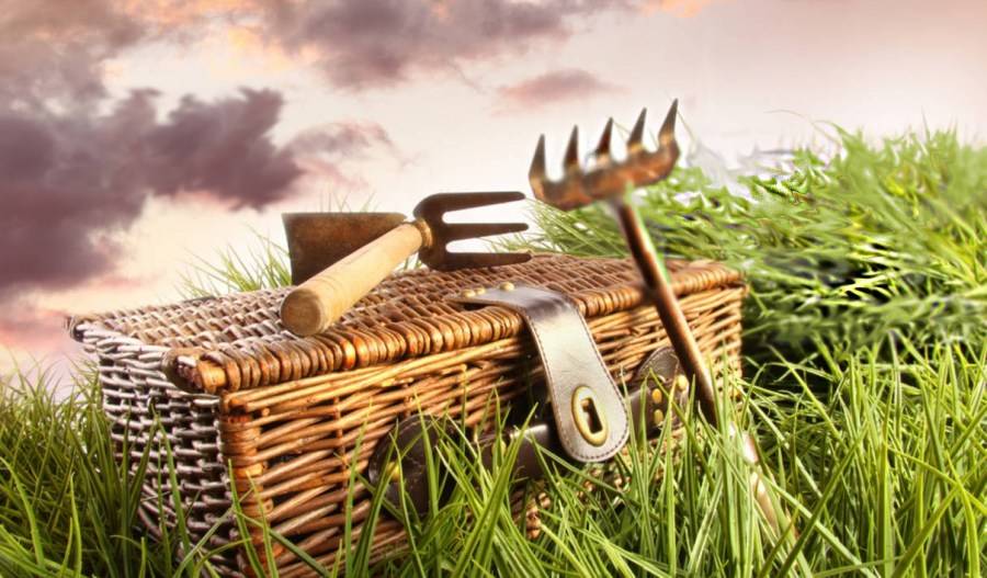 Хитрый дачный инструмент: делаем садовый инвентарь своими руками