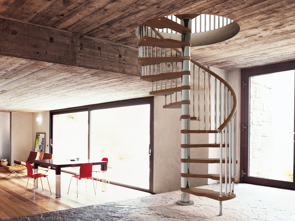 Современный дизайн лестниц для загородного дома: от «классики» до «ультра»-идей