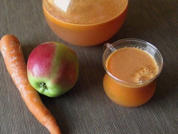 Сок морковный на зиму: популярные рецепты с фото
