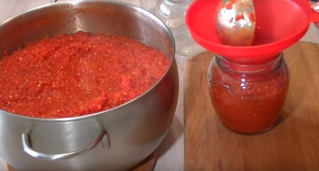 Топ 8 лучших рецептов приготовления соуса сацебели в домашних условиях на зиму
