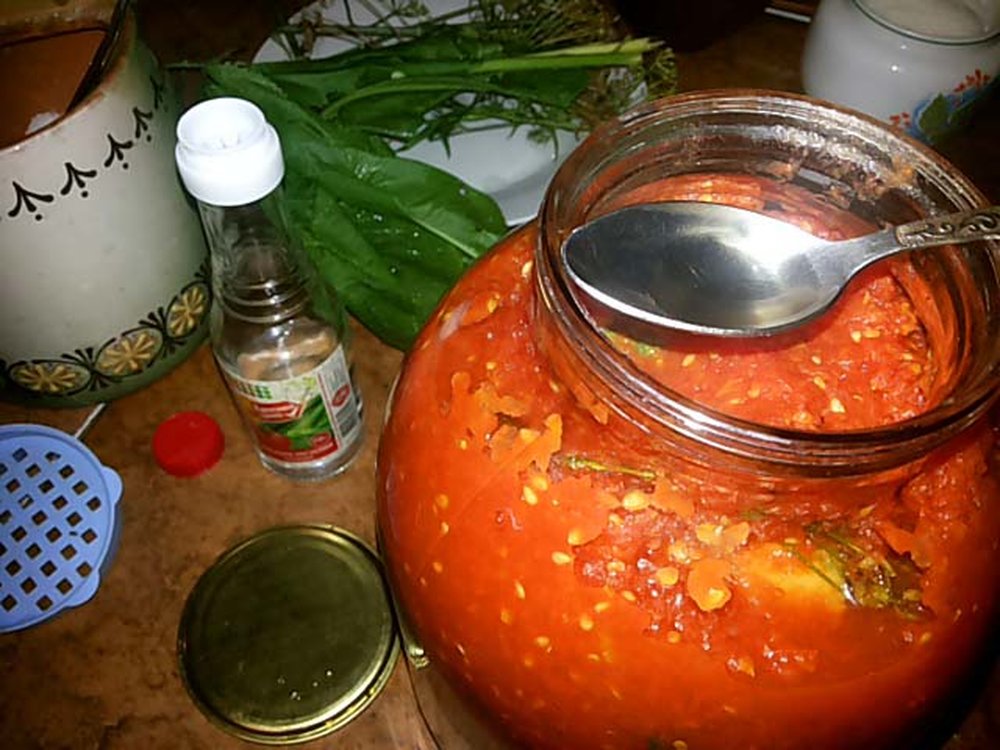 Огурцы в томатной заливке на зиму: обалденные рецепты с фото с чесноком, резаные, маринованные, без стерилизации и уксуса