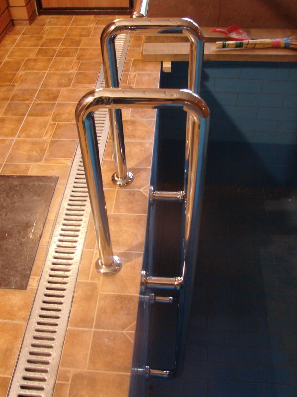Лестница для бассейна своими руками из полипропиленовых труб: пошаговая инструкция, чертежи, материалы