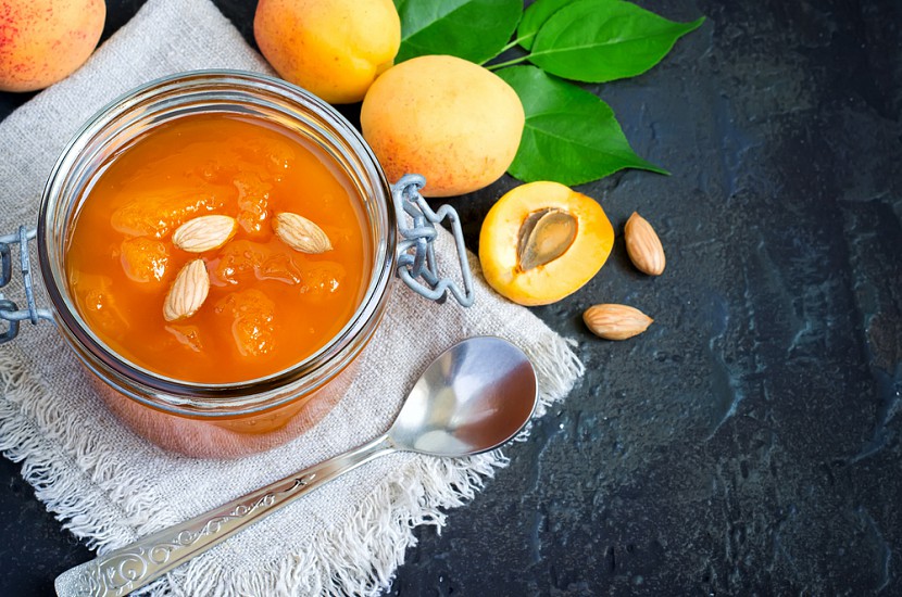 Заготавливаем абрикосы на зиму - 10 лучших рецептов!
