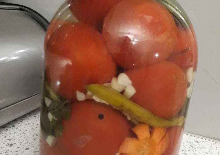 Маринованные помидоры по-болгарски