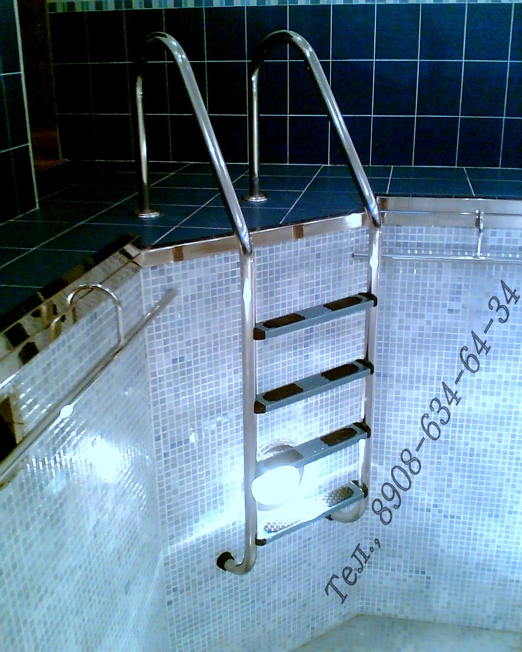 Изготовление лестницы для бассейна своими руками: разновидности и способы сборки