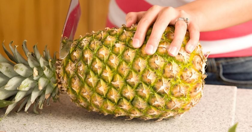 Как выбрать спелый сочный ананас